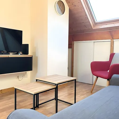 Apartmán Chez Fred 202 - Parking Wifi Balcon Saint-Pierre-dʼAlbigny